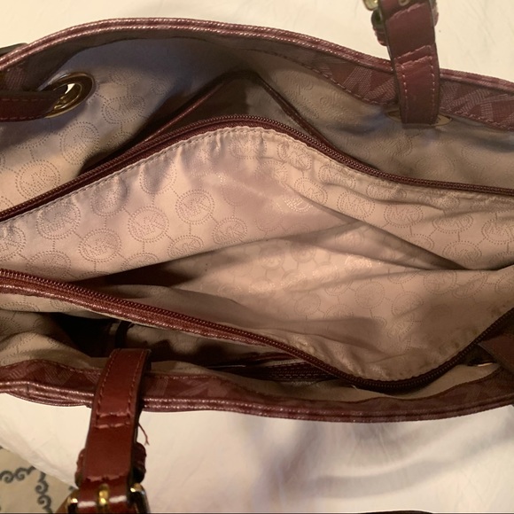 Michael Kors Tote - Picture 5 of 6